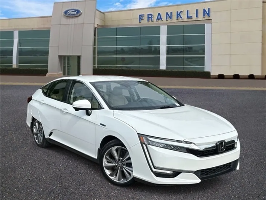 2018 Honda Clarity Plug-In Hybrid Touring photo 1