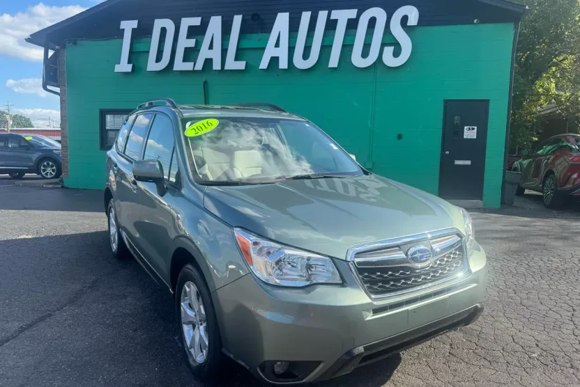 2016 Subaru Forester 2.5i Premium photo 1