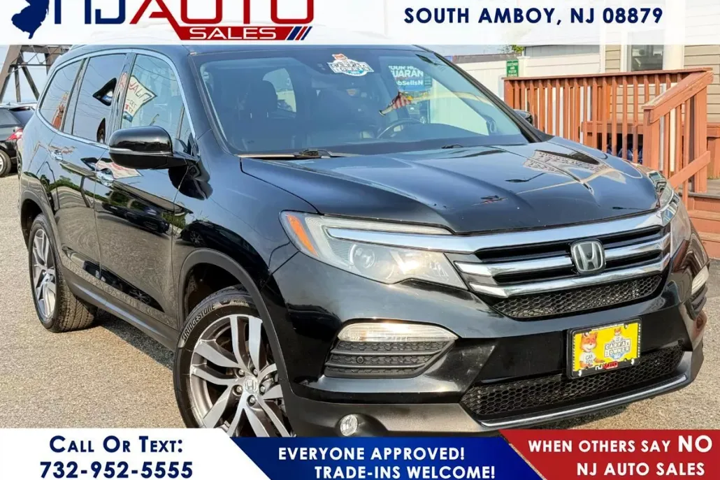 2016 Honda Pilot Elite photo 1