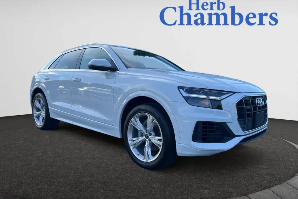 2022 Audi Q8 55 Premium Plus photo 1