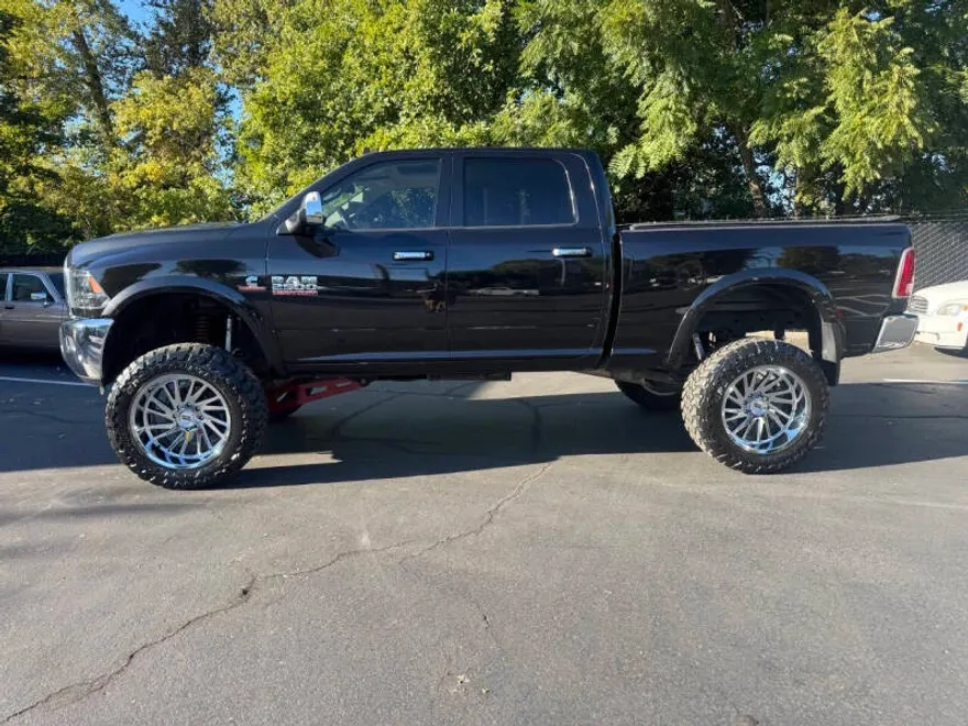 2016 Ram 2500 Laramie photo 1