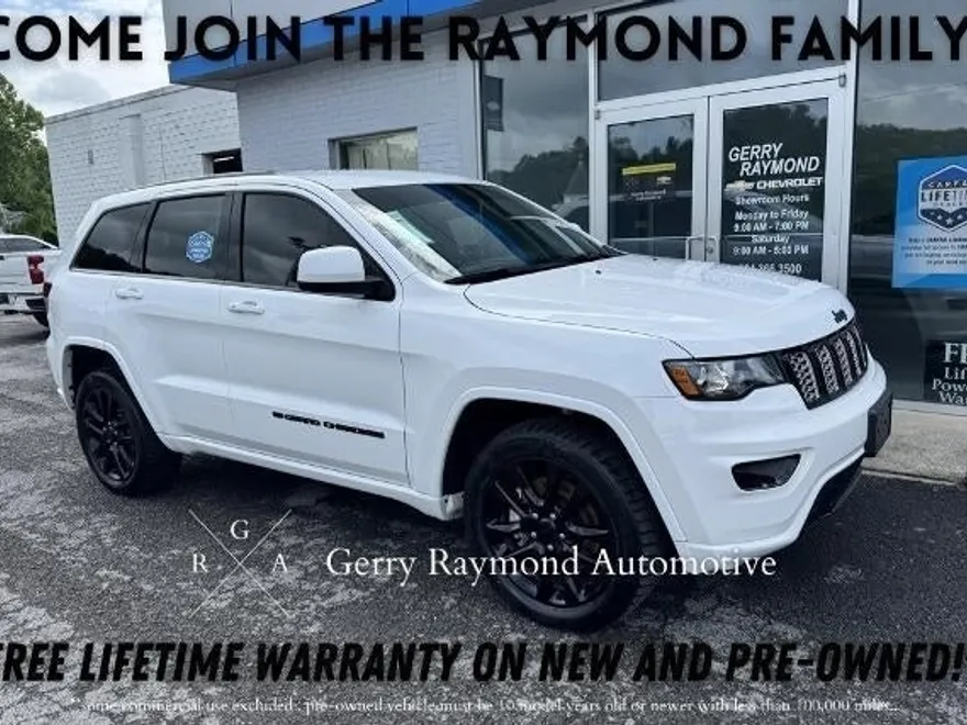 2022 Jeep Cherokee Laredo X photo 1
