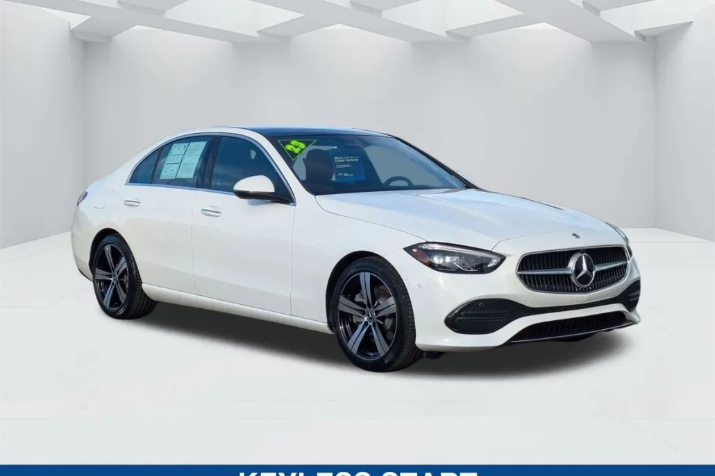2023 Mercedes Benz C 300 photo 1