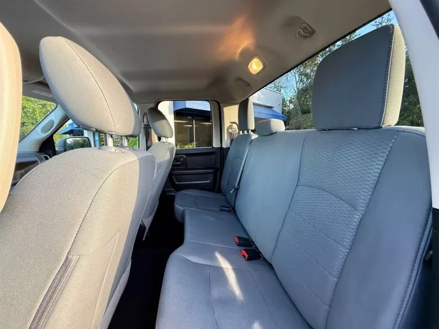 2019 Ram 1500 Classic Tradesman photo 1