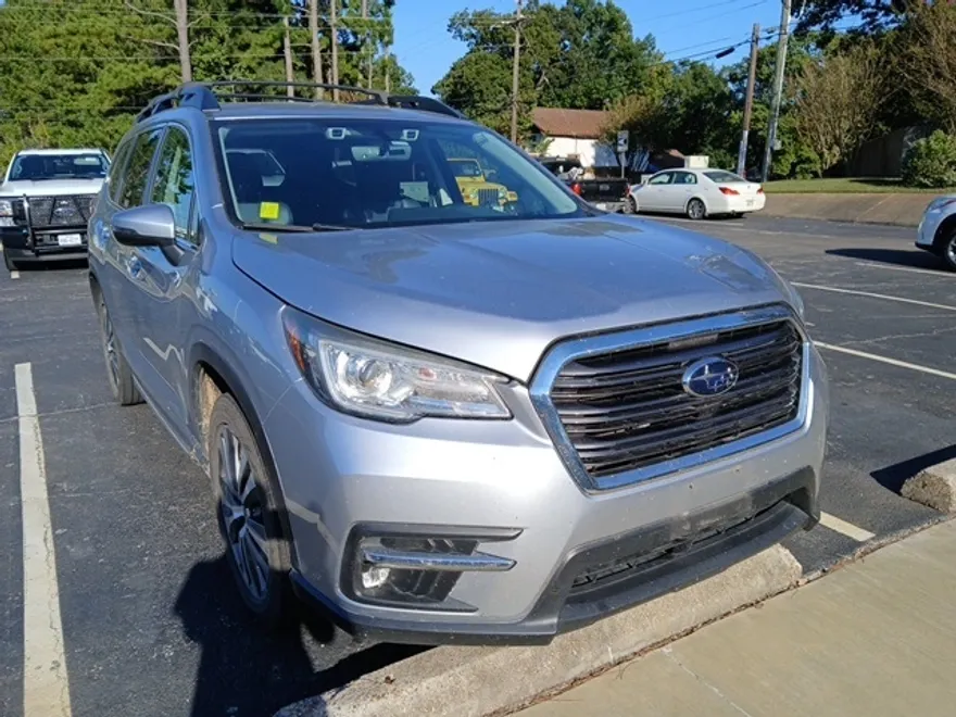 2019 Subaru Ascent Limited photo 1
