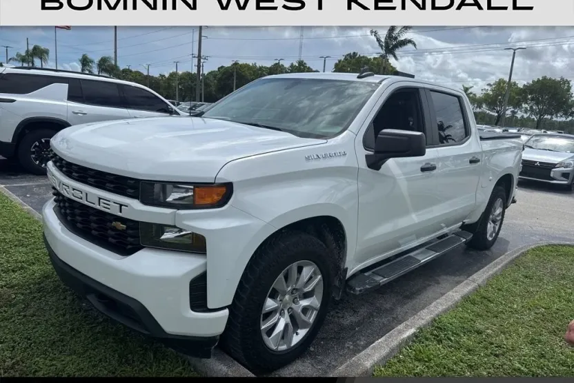 2021 Chevrolet Silverado 1500 Custom photo 1