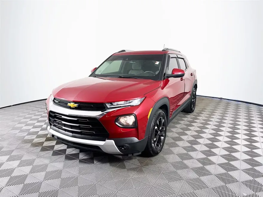 2021 Chevrolet Trailblazer LT photo 1