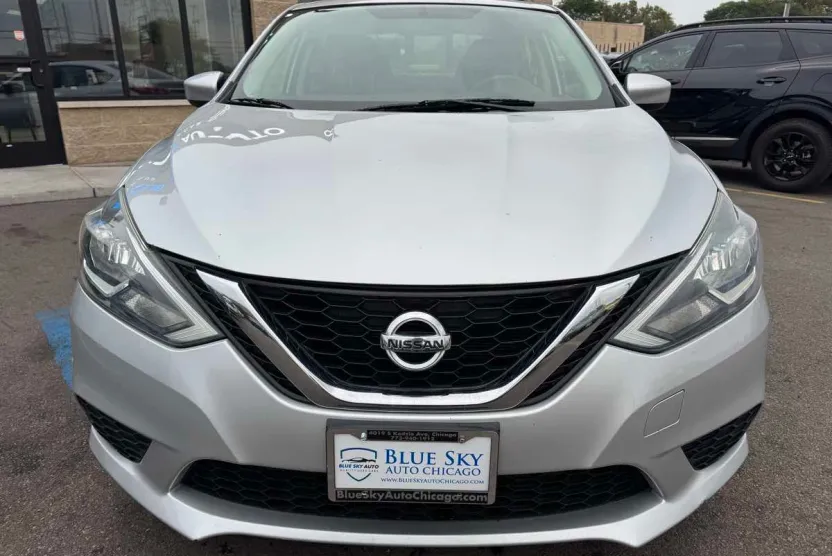 2017 Nissan Sentra SV photo 1