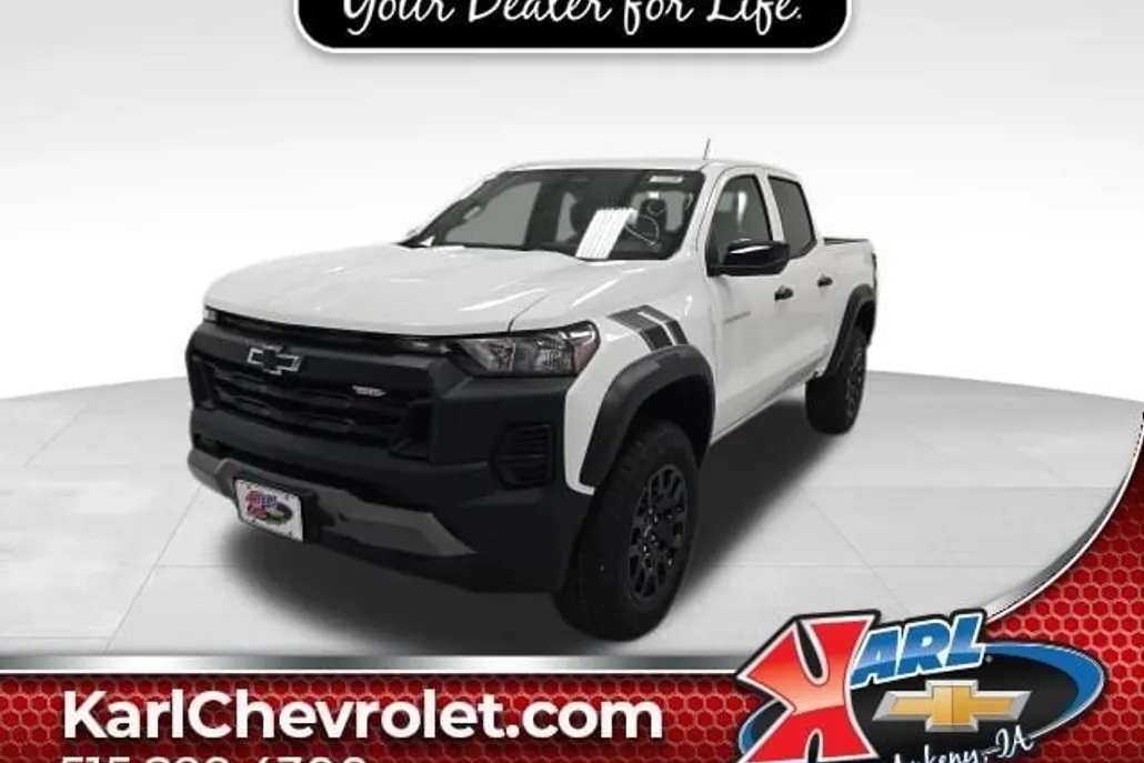 2026 Chevrolet Colorado Trail Boss photo 1