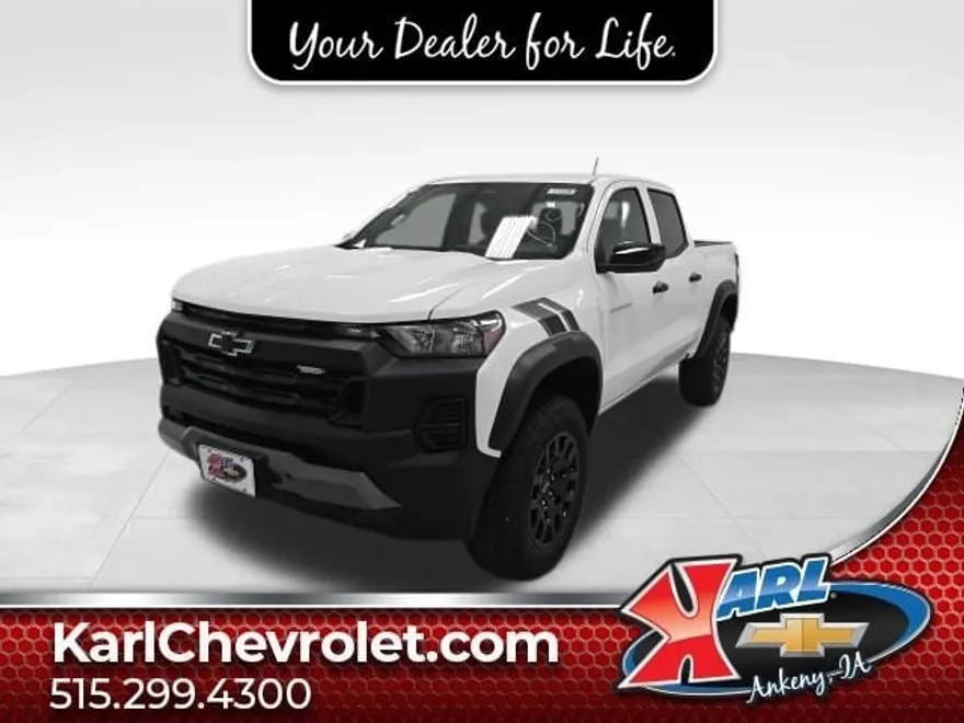 2026 Chevrolet Colorado Trail Boss photo 1