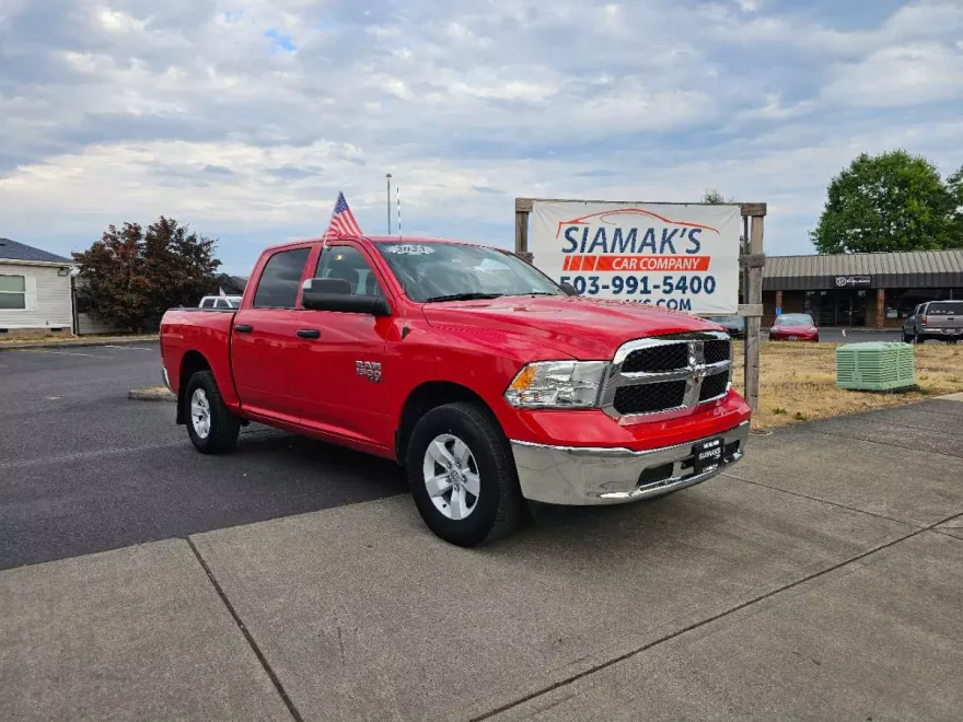 2023 Ram 1500 Classic SLT photo 1