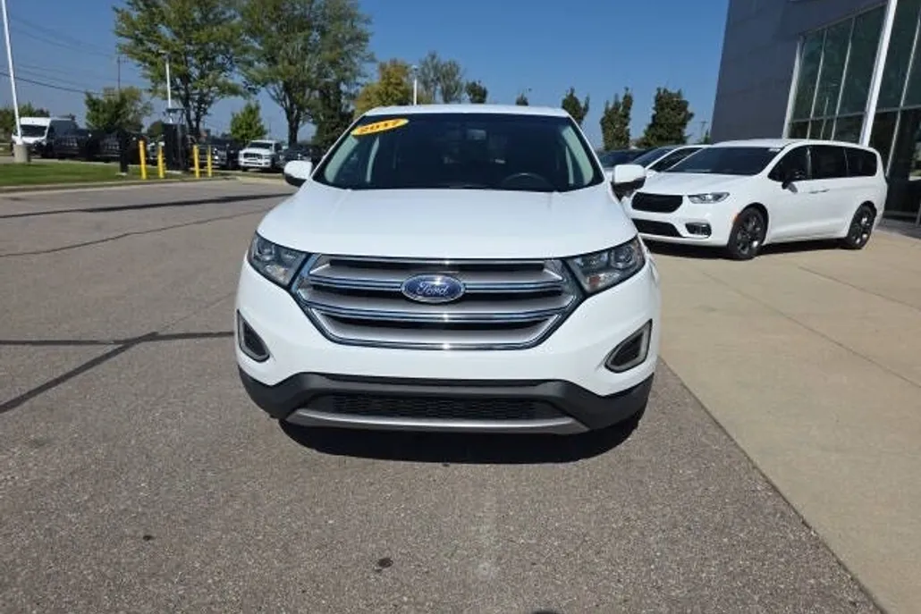 2017 Ford Edge SEL photo 1