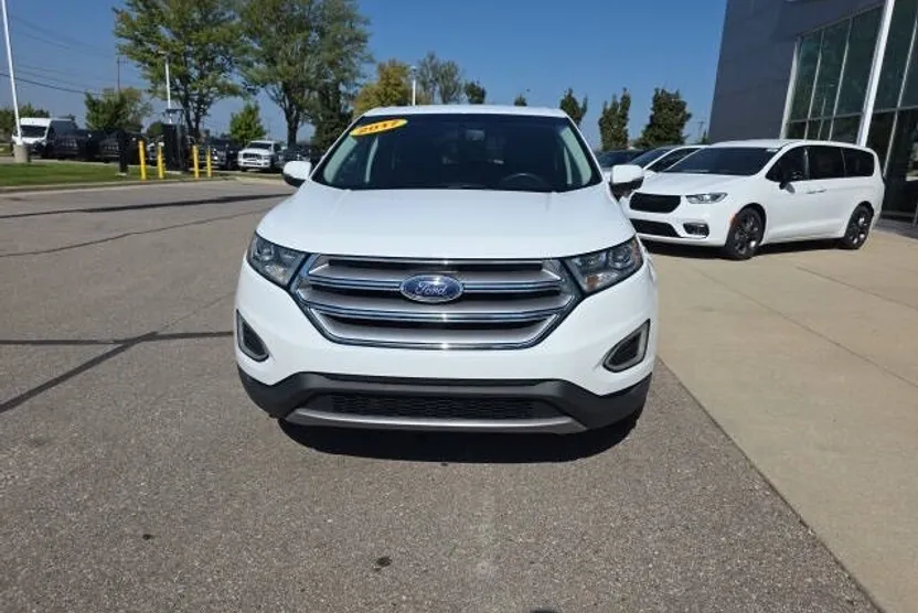 2017 Ford Edge SEL photo 1