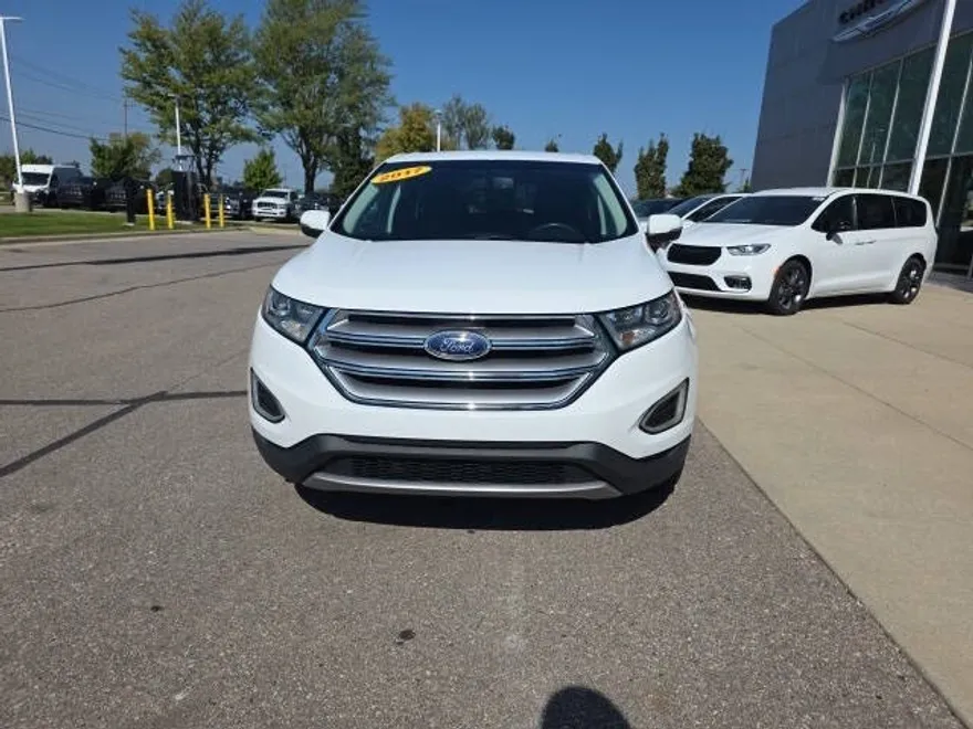 2017 Ford Edge SEL photo 1