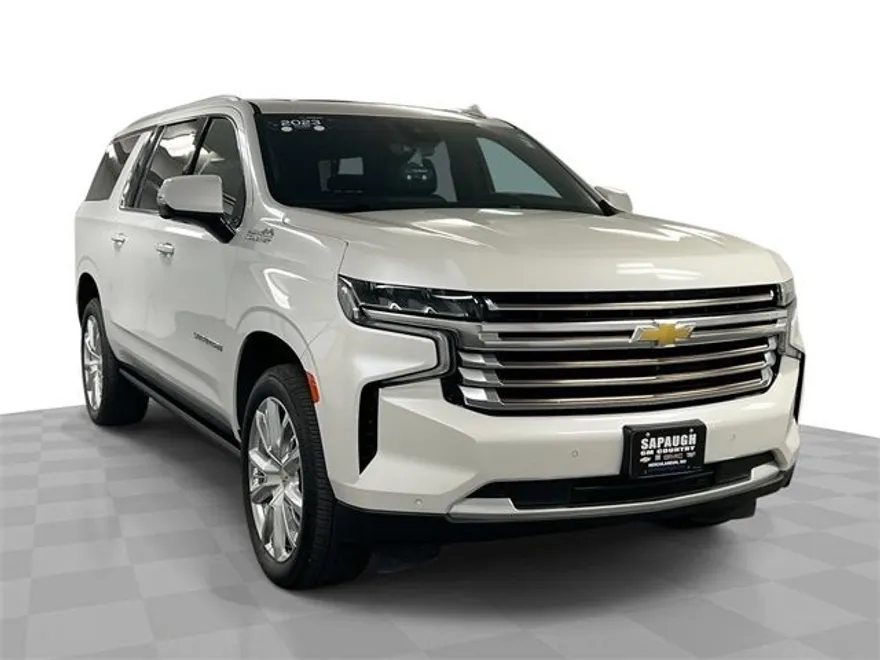 2023 Chevrolet Suburban High Country photo 1