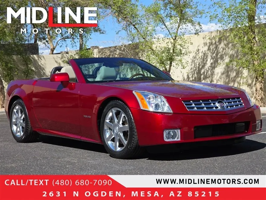 2006 Cadillac XLR photo 1