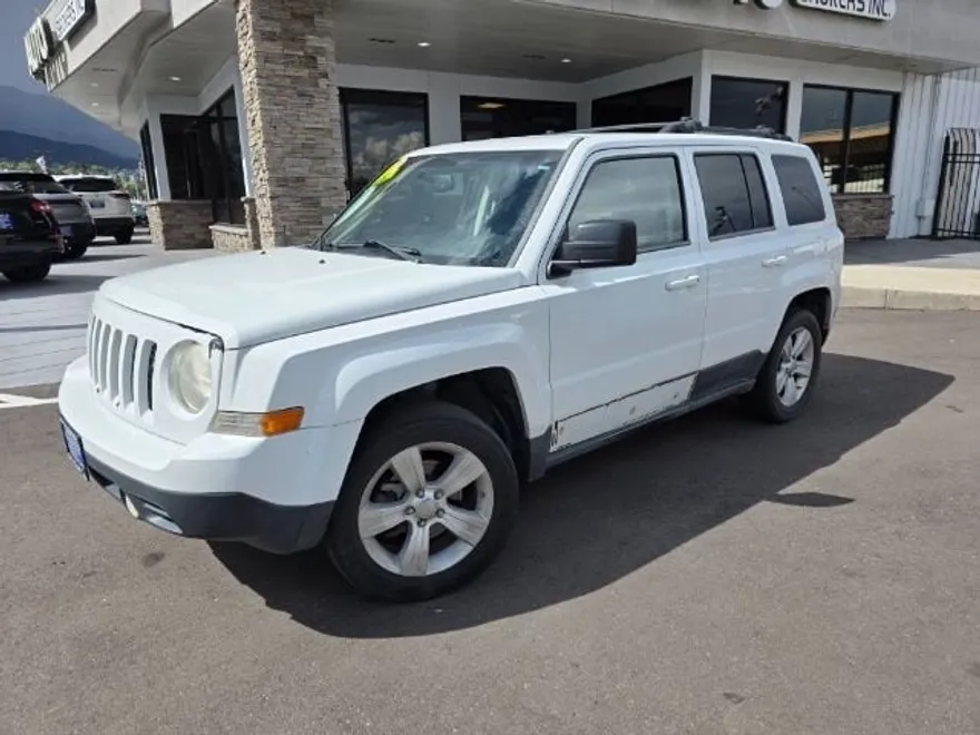 2012 Jeep Patriot Latitude photo 1