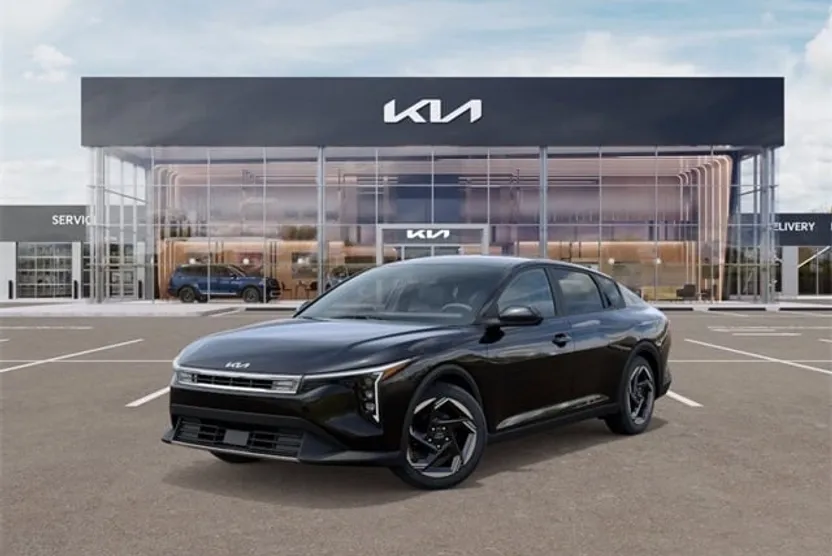2025 Kia K4 EX photo 1