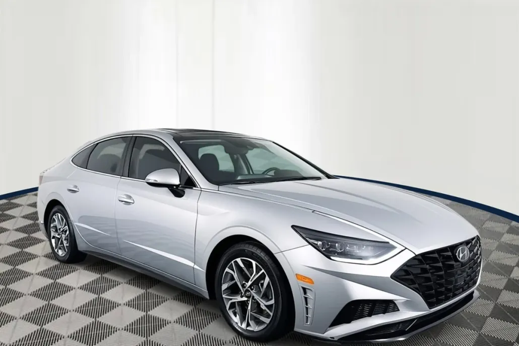 2023 Hyundai Sonata SEL photo 1