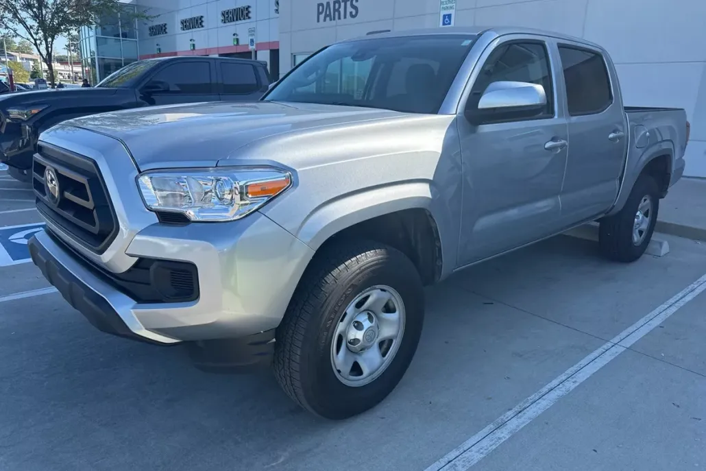 2023 Toyota Tacoma SR 4x4 Double Cab photo 1