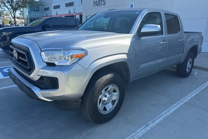 2023 Toyota Tacoma SR 4x4 Double Cab photo 1