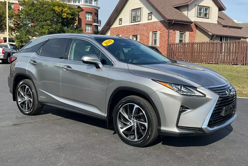 2019 Lexus RX 450h photo 1