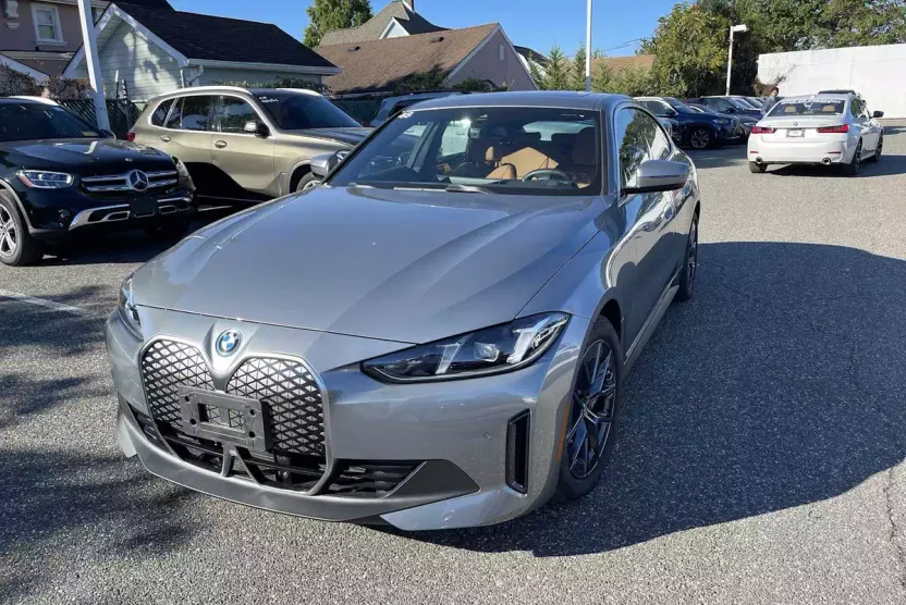 2025 Bmw i4 eDrive40 photo 1