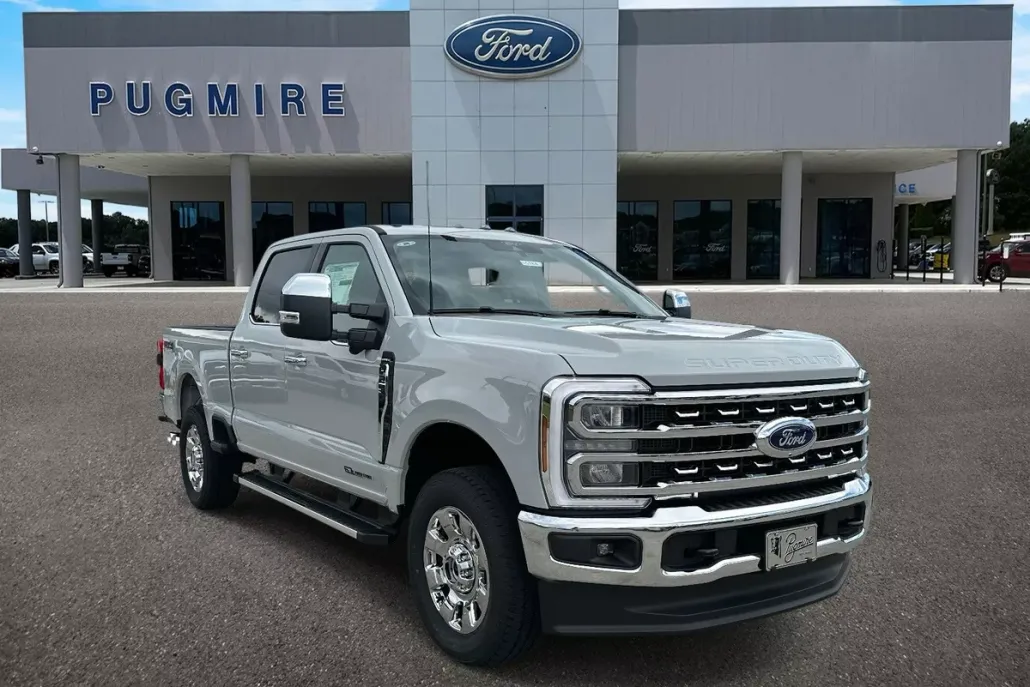 2025 Ford F-250 Lariat photo 1