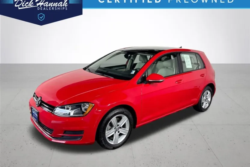2017 Volkswagen Golf Wolfsburg Edition photo 1