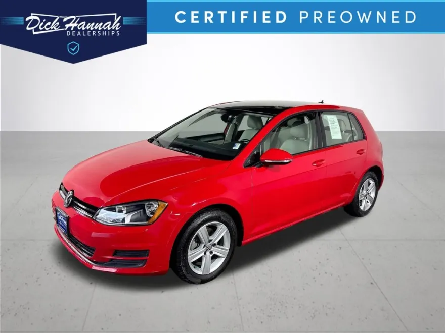 2017 Volkswagen Golf Wolfsburg Edition photo 1