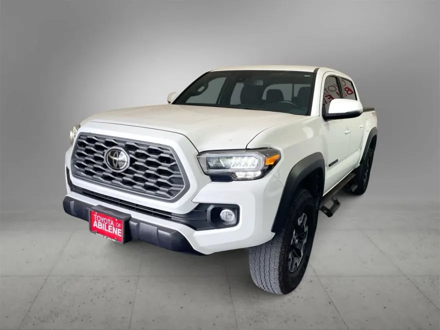2023 Toyota Tacoma TRD photo 1