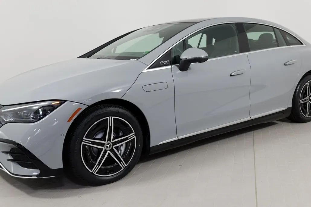 2023 Mercedes Benz EQE Sedan 350 4MATIC photo 1
