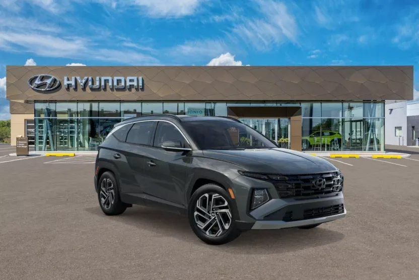 2026 Hyundai Tucson Hybrid Limited photo 1