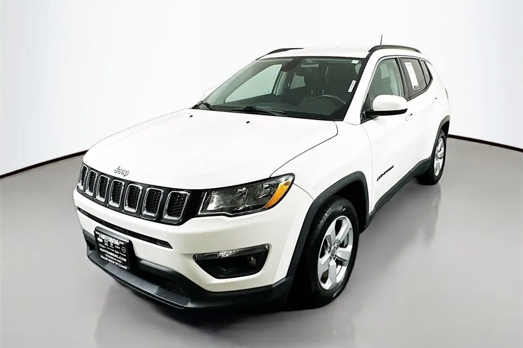 2018 Jeep Compass Latitude photo 1