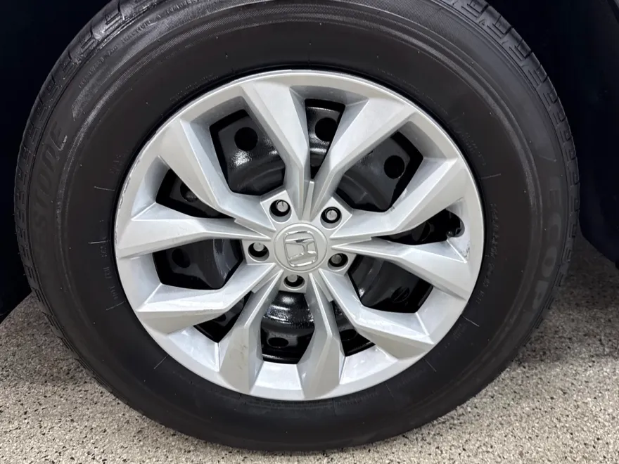 2023 Honda CR-V LX photo 1