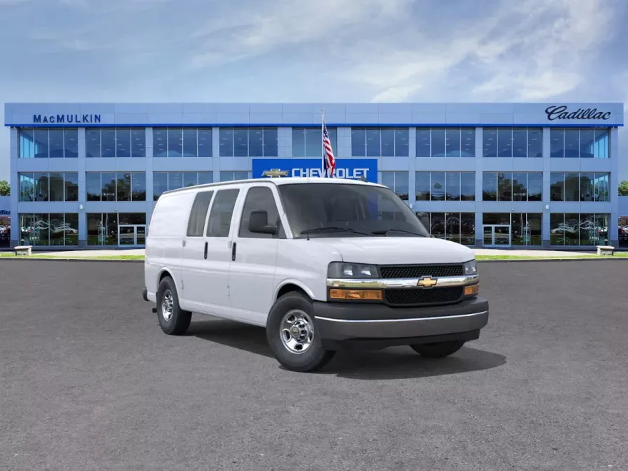 2025 Chevrolet Express Cargo 2500 photo 1