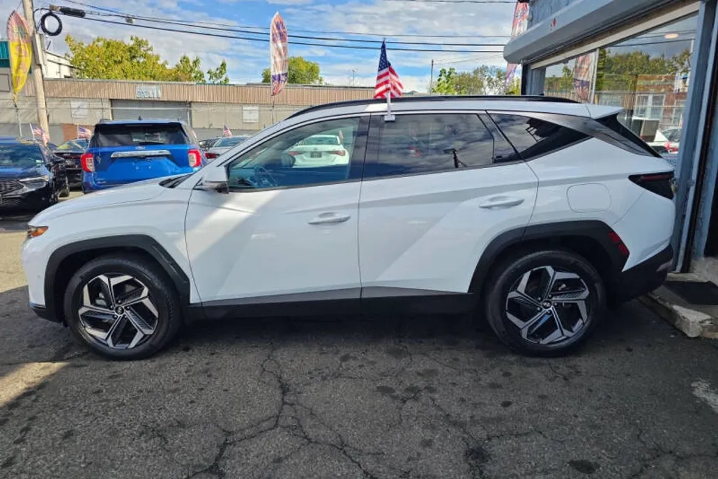 2022 Hyundai Tucson Limited photo 1