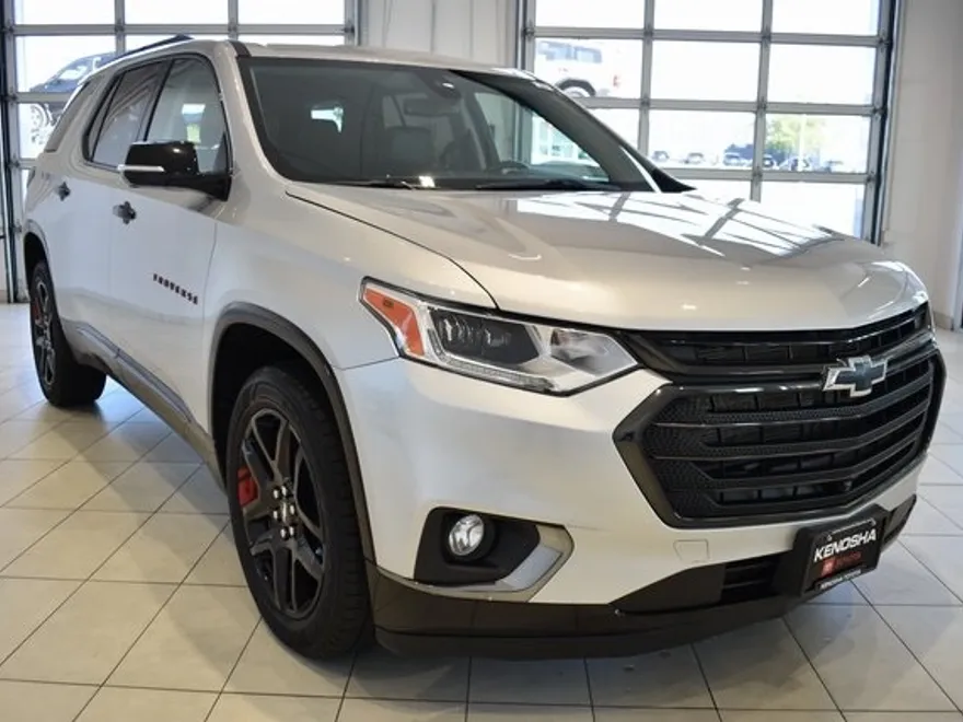 2020 Chevrolet Traverse Premier photo 1