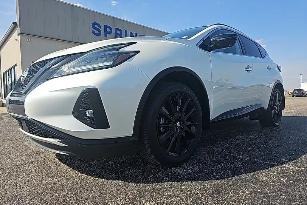 2022 Nissan Murano SL photo 1