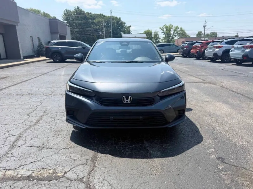 2024 Honda Civic Sport photo 1