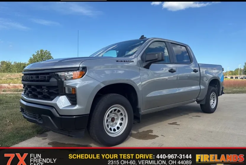 2024 Chevrolet Silverado 1500 photo 1