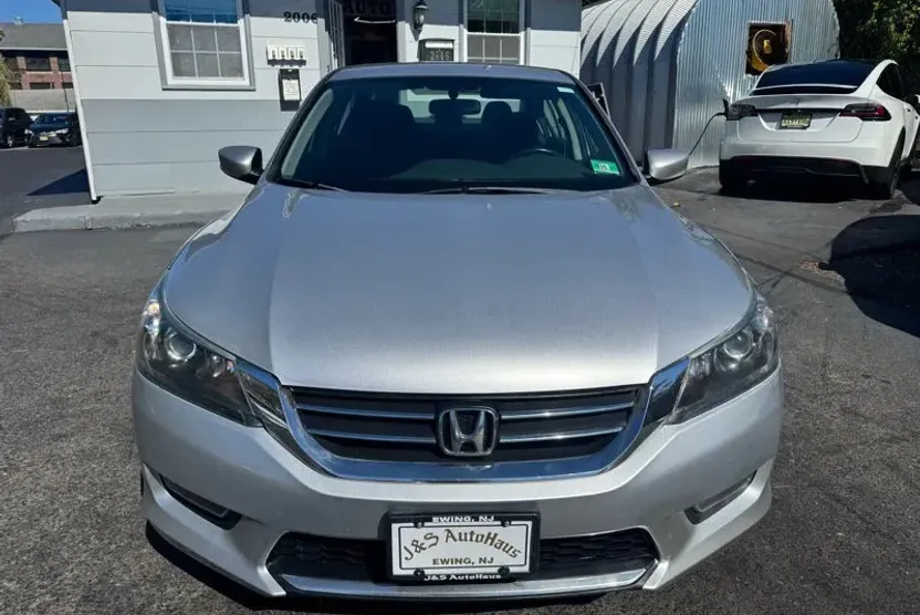 2013 Honda Accord Sport photo 1