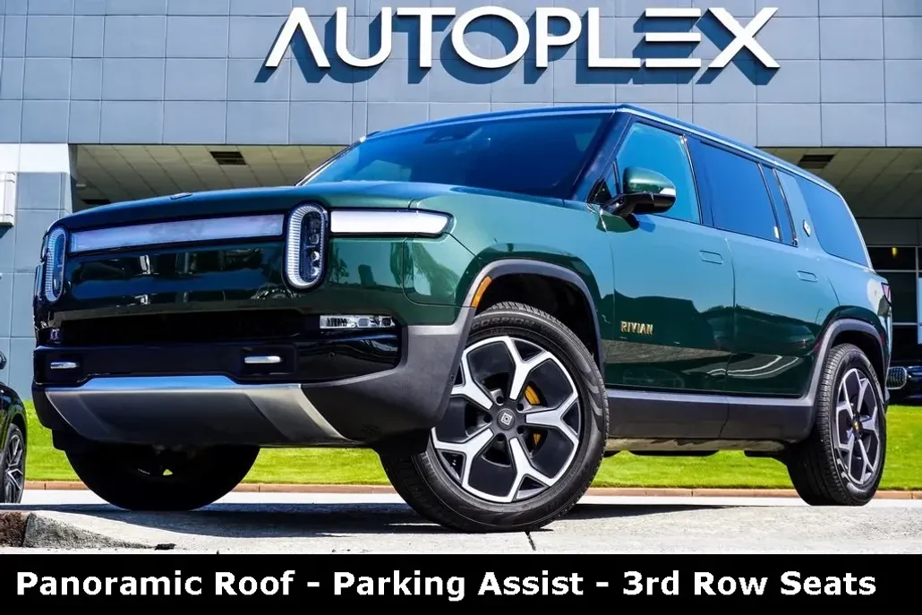 2023 Rivian R1S Adventure photo 1