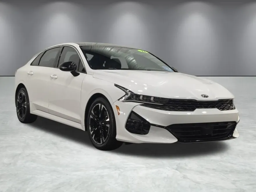 2021 Kia K5 GT-Line photo 1