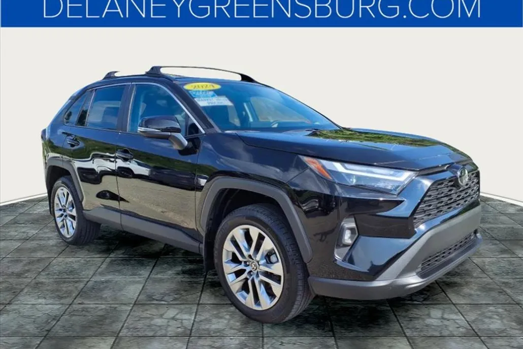 2024 Toyota RAV4 XLE Premium photo 1