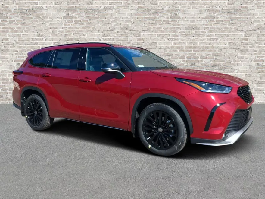 2023 Toyota Highlander XSE photo 1