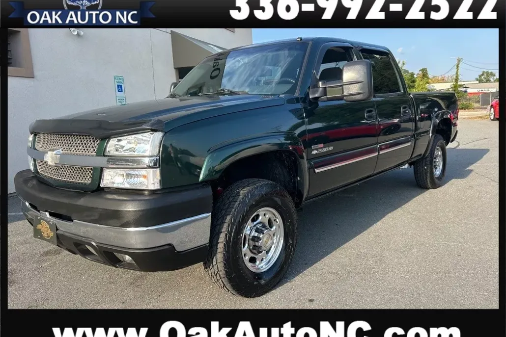 2004 Chevrolet Silverado 2500HD photo 1