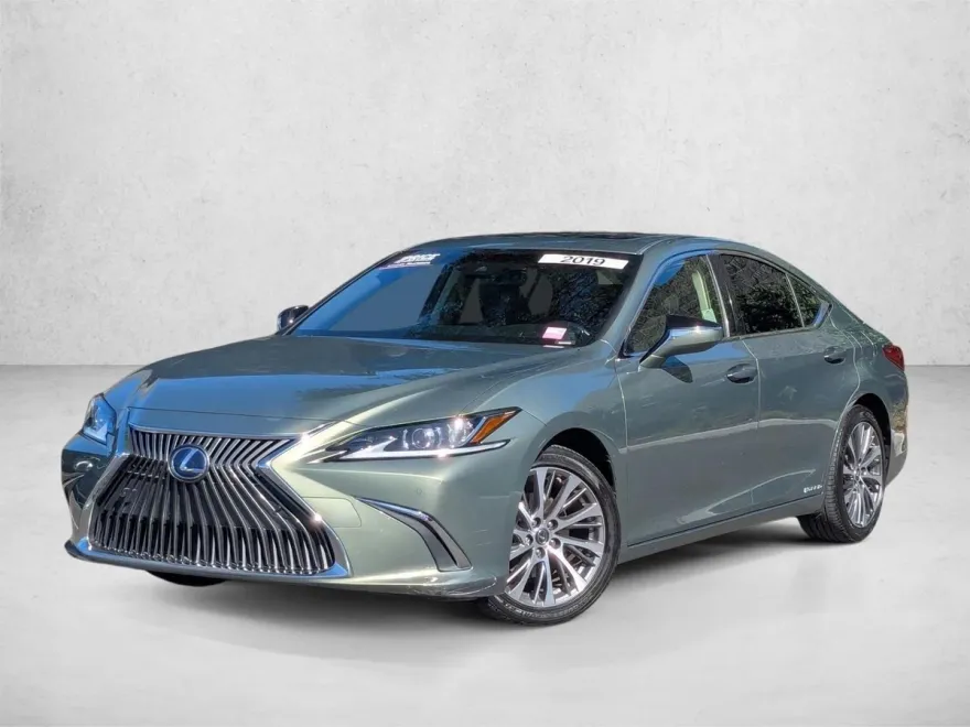 2019 Lexus ES 300h Premium photo 1