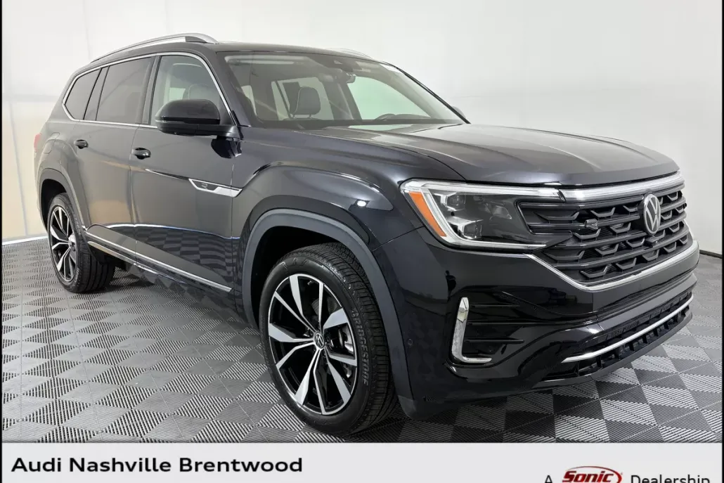 2025 Volkswagen Atlas SEL Premium R-Line photo 1