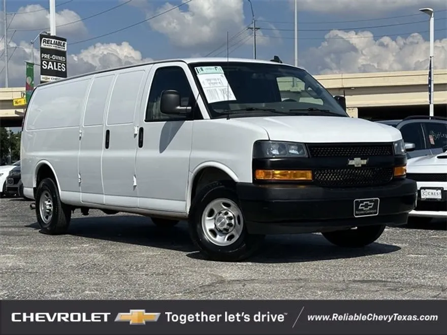 2021 Chevrolet Express 2500 Cargo Van photo 1